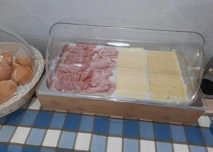 Hotel Made